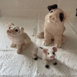 Vintage Stone Critters Pigs / Hogs - Set of 3